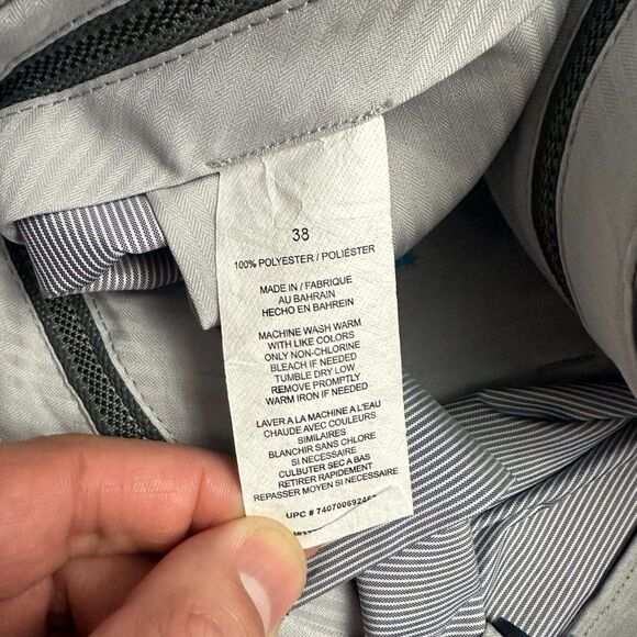 PGA Tour Shorts Men's Sz.38 Blue/white Golf Pinstripe Peacoat‎ 100% Polyester - Picture 4 of 10